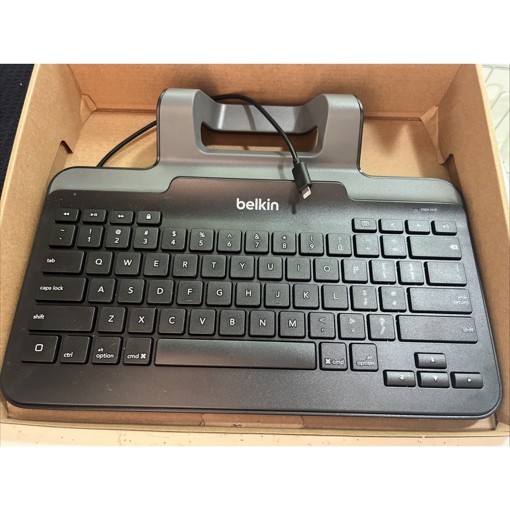 Belkin B2B130 Wired Tablet Keyboard w/ Stand for‎ iPad (Lightning Connector)